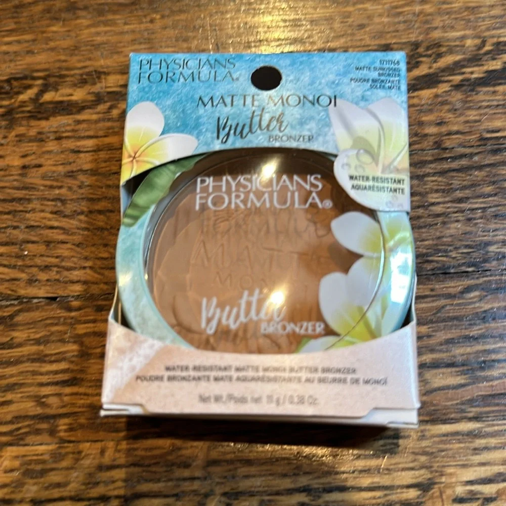 Physicians Formula Matte Monoi bronzer in submitted